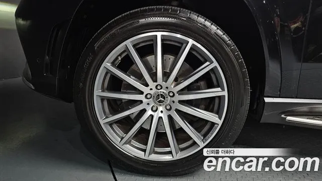 Mercedes-Benz GLS 2022 thumb 12