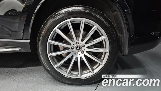 Mercedes-Benz GLS 2022 thumb 10