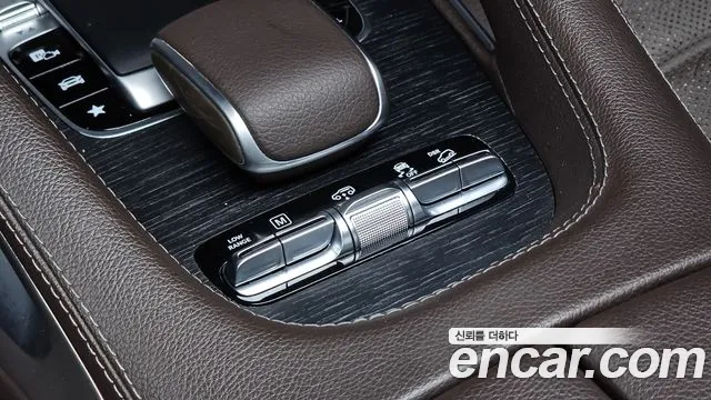 Mercedes-Benz GLS 2022 thumb 11