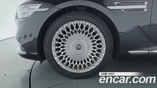 Genesis G90 2019 thumb 7