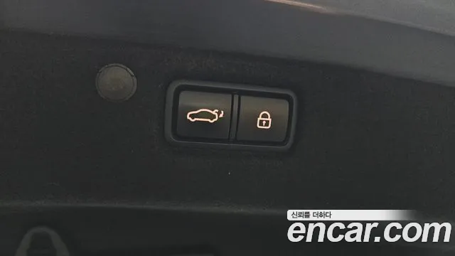 Hyundai Grandeur 2017 thumb 11