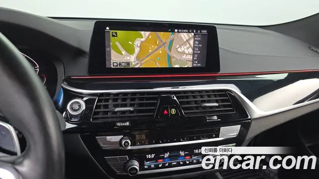 BMW Gran Turismo 2019 thumb 10
