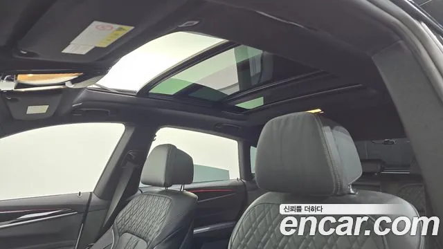 BMW Gran Turismo 2019 thumb 7