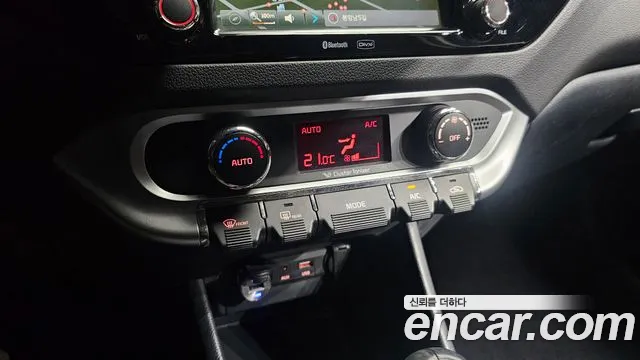 Kia Pride 2015 thumb 10