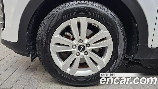 Kia Sportage 2016 thumb 10
