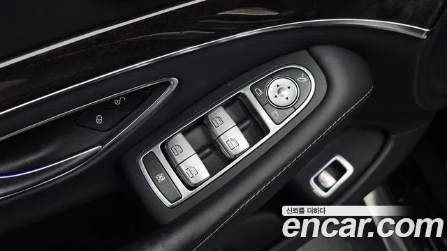 Mercedes-Benz S-Класс 2015 thumb 3