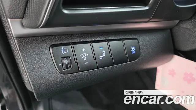 Hyundai Avante 2019 thumb 9