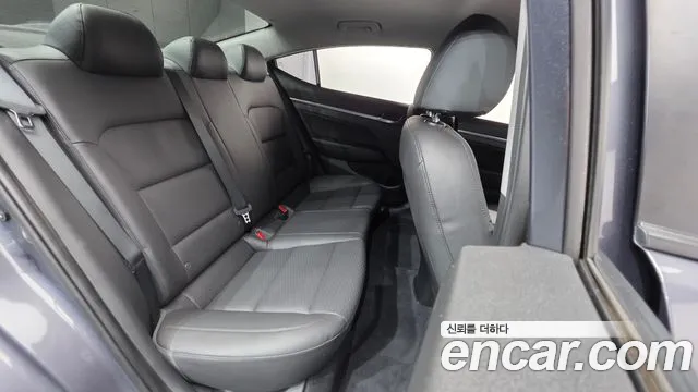 Hyundai Avante 2019 thumb 5