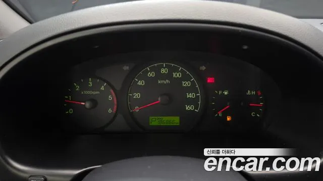 Hyundai Starex 2014 thumb 2