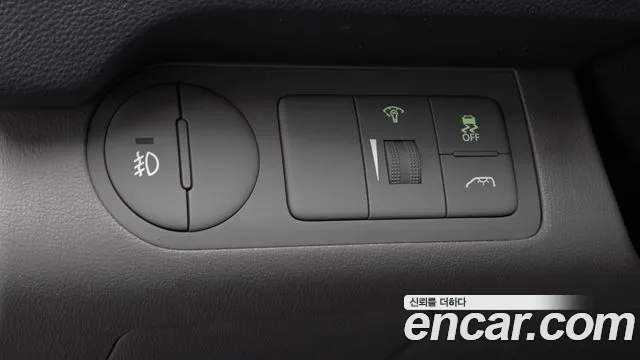 Hyundai Starex 2014 thumb 10