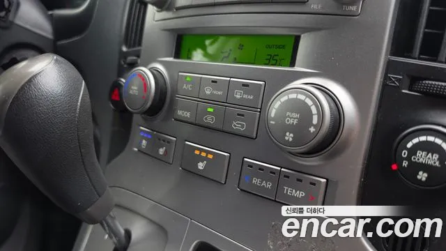 Hyundai Starex 2014 thumb 7