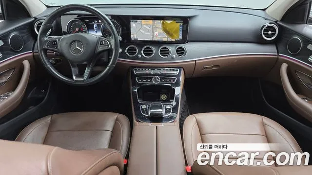 Mercedes-Benz E-Класс 2016 thumb 8