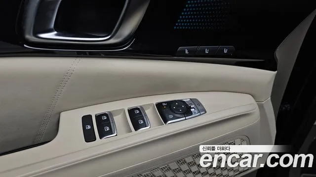 Kia Carnival 2024 thumb 3