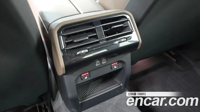 BMW 5 серии 2024 thumb 3