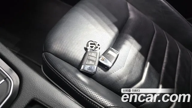 Volkswagen Arteon 2019 thumb 8