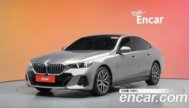 BMW 5 серии 2025 thumb 8