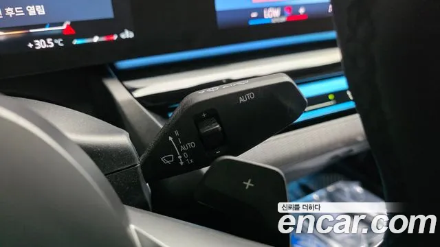 BMW 5 серии 2025 thumb 11