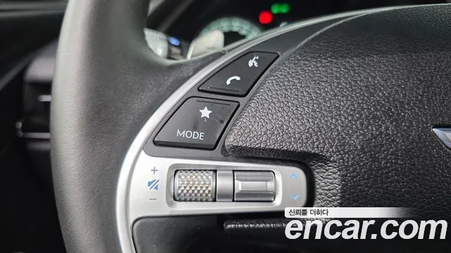 Genesis G80 2022 thumb 10