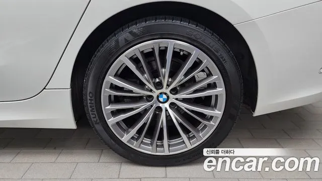BMW 3 серии 2022 thumb 11