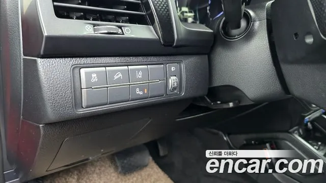 KG_Mobility_Ssangyong Rexton 2020 thumb 2