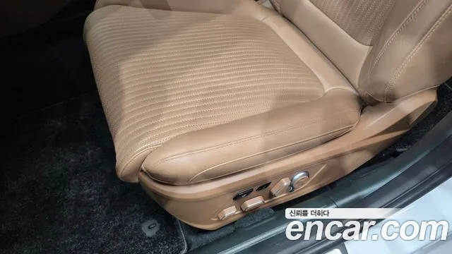 Hyundai Grandeur 2023 thumb 4