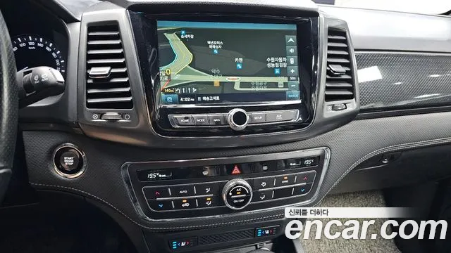 KG_Mobility_Ssangyong Rexton 2021 thumb 10