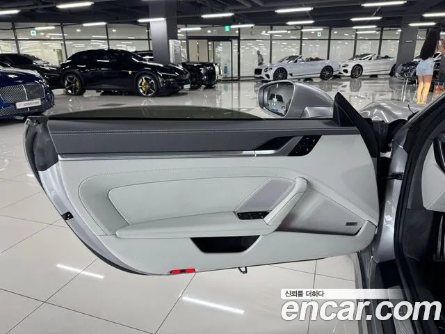 Porsche 911 2024 thumb 9