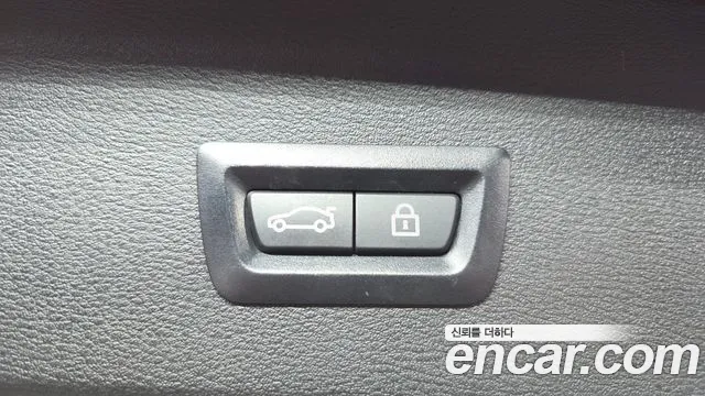BMW X1 2021 thumb 4
