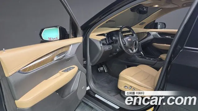 Cadillac XT6 2022 thumb 3