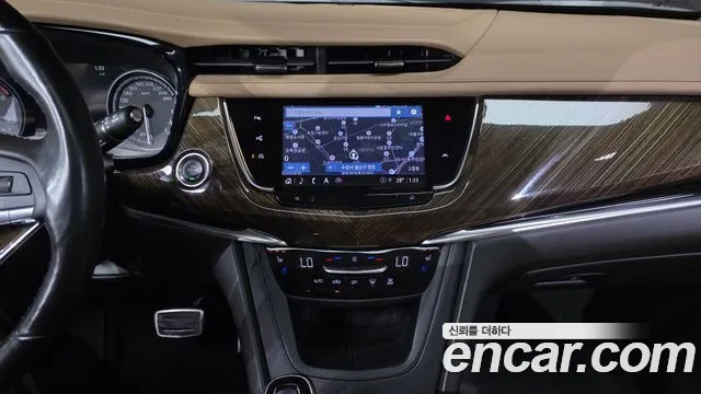 Cadillac XT6 2022 thumb 12