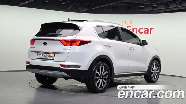Kia Sportage 2016 thumb 11