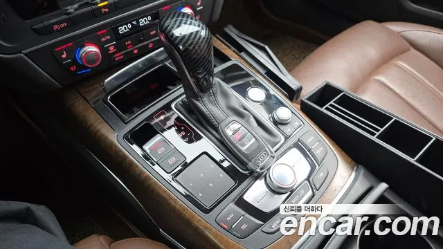 Audi A6 2015 thumb 9