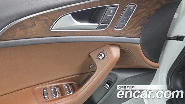 Audi A6 2015 thumb 3