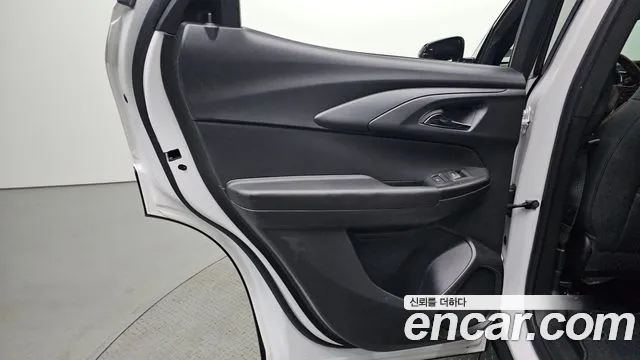 Chevrolet TrailBlazer 2021 thumb 2