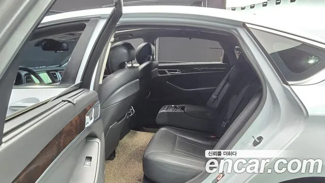 Hyundai Genesis 2014 thumb 4