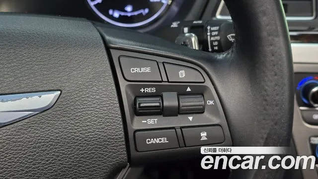 Hyundai Genesis 2014 thumb 10