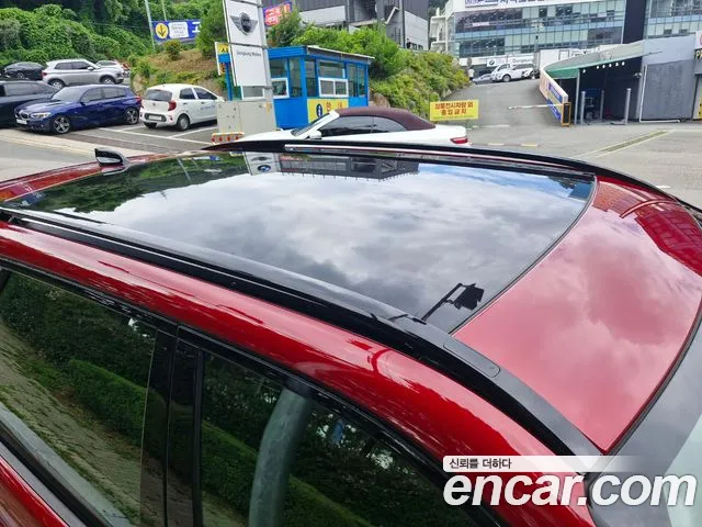 Land Rover Discovery Sport 2022 thumb 5