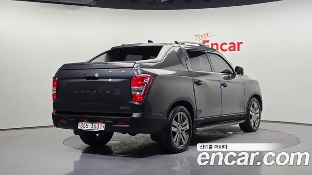 KG_Mobility_Ssangyong Rexton 2018 thumb 7