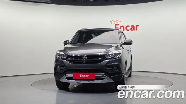 KG_Mobility_Ssangyong Rexton 2018 thumb 4
