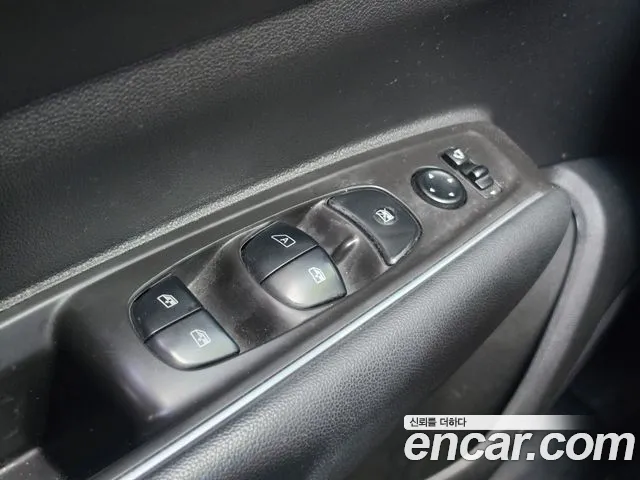 Renault Koleos 2019 thumb 8