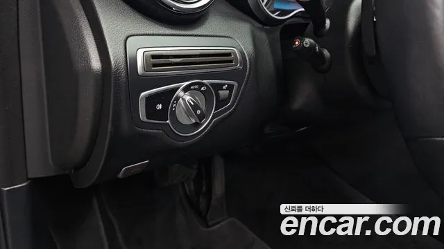 Mercedes-Benz C-Класс 2020 thumb 4