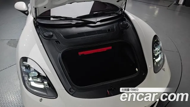 Porsche Cayman 2023 thumb 8