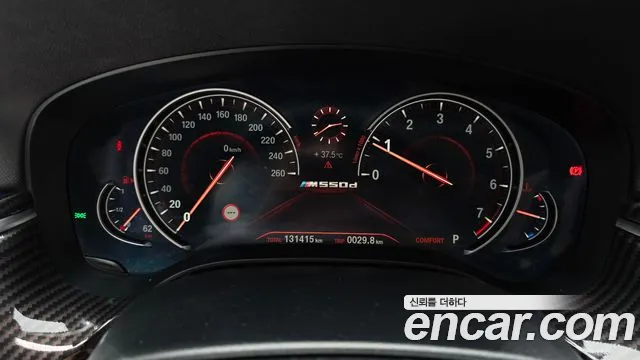BMW 5 серии 2018 thumb 12
