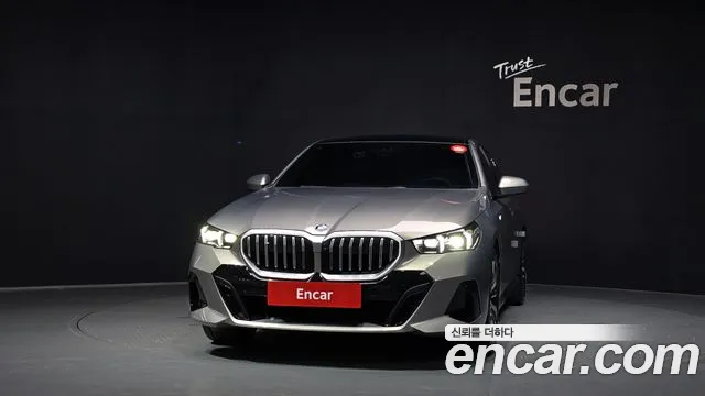 BMW 5 серии 2025 thumb 11