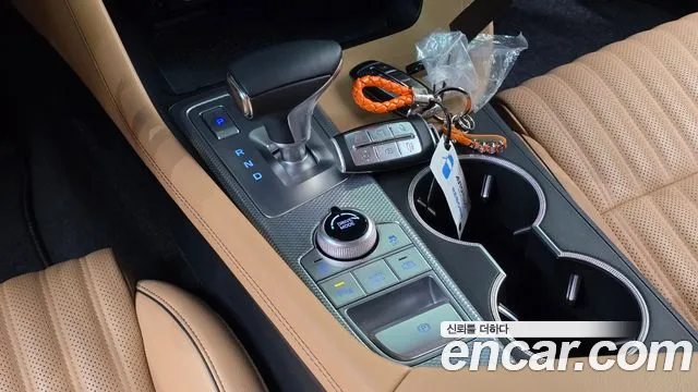 Genesis G70 2021 thumb 9