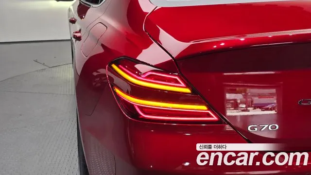 Genesis G70 2021 thumb 6