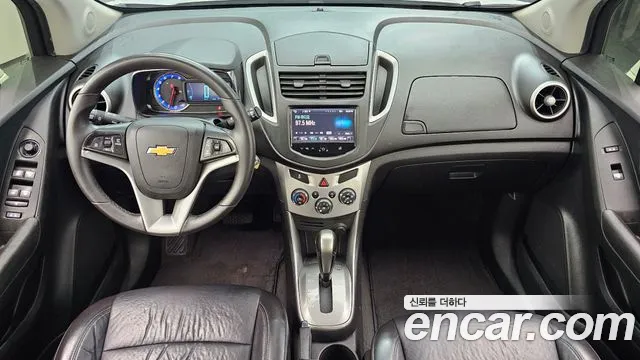 Chevrolet Tracker 2015 thumb 11