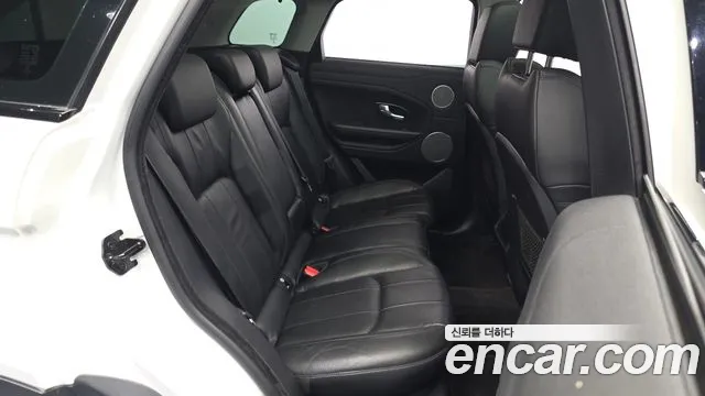 Land Rover Range Rover Evoque 2018 thumb 8