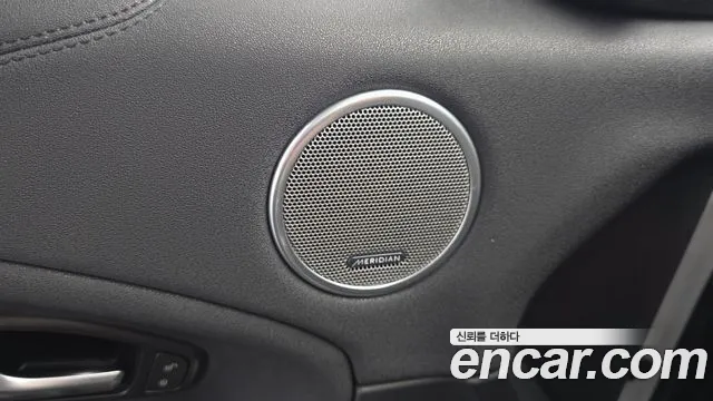 Land Rover Range Rover Evoque 2018 thumb 12