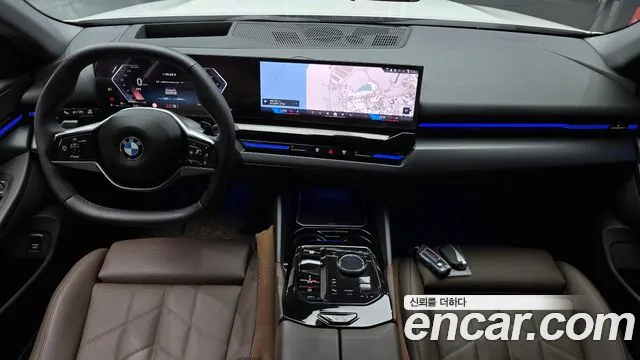 BMW 5 серии 2024 thumb 4